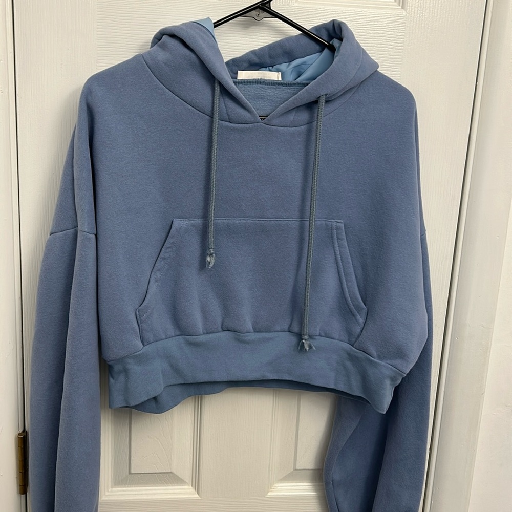 Cropped hoodie